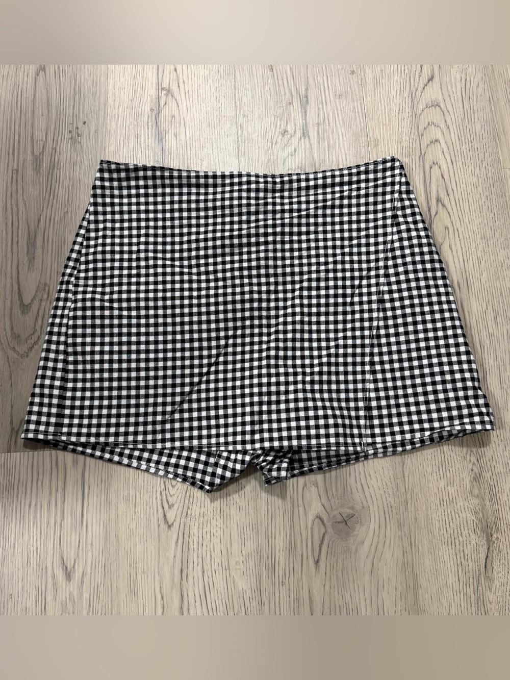 Hollister Skort